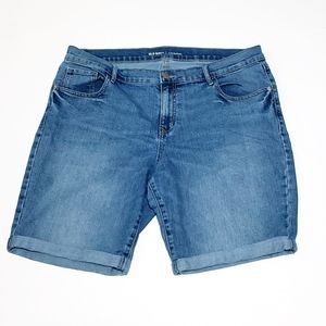 Old Navy Size 16 Regular Cuffed Shorts